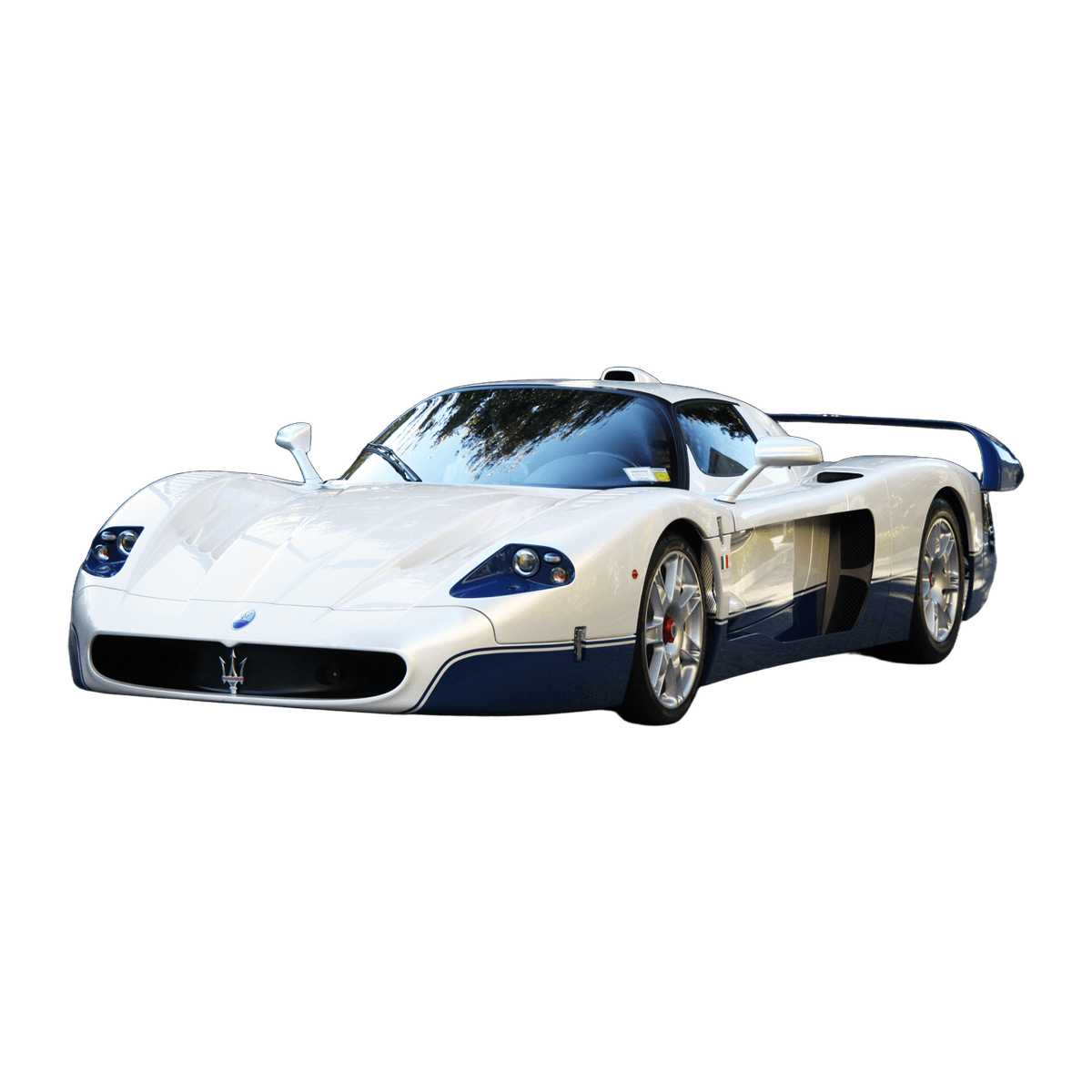 Maserati MC12 car tyre replacement